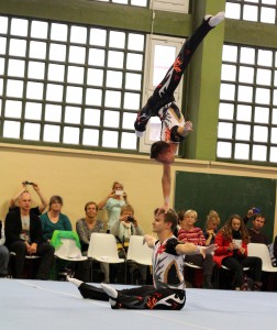 2015-11-28-tug_pokal_sportakrobatik_junioren_senioren_sebastian_kraft_01_Foto_Kiel_Kiki